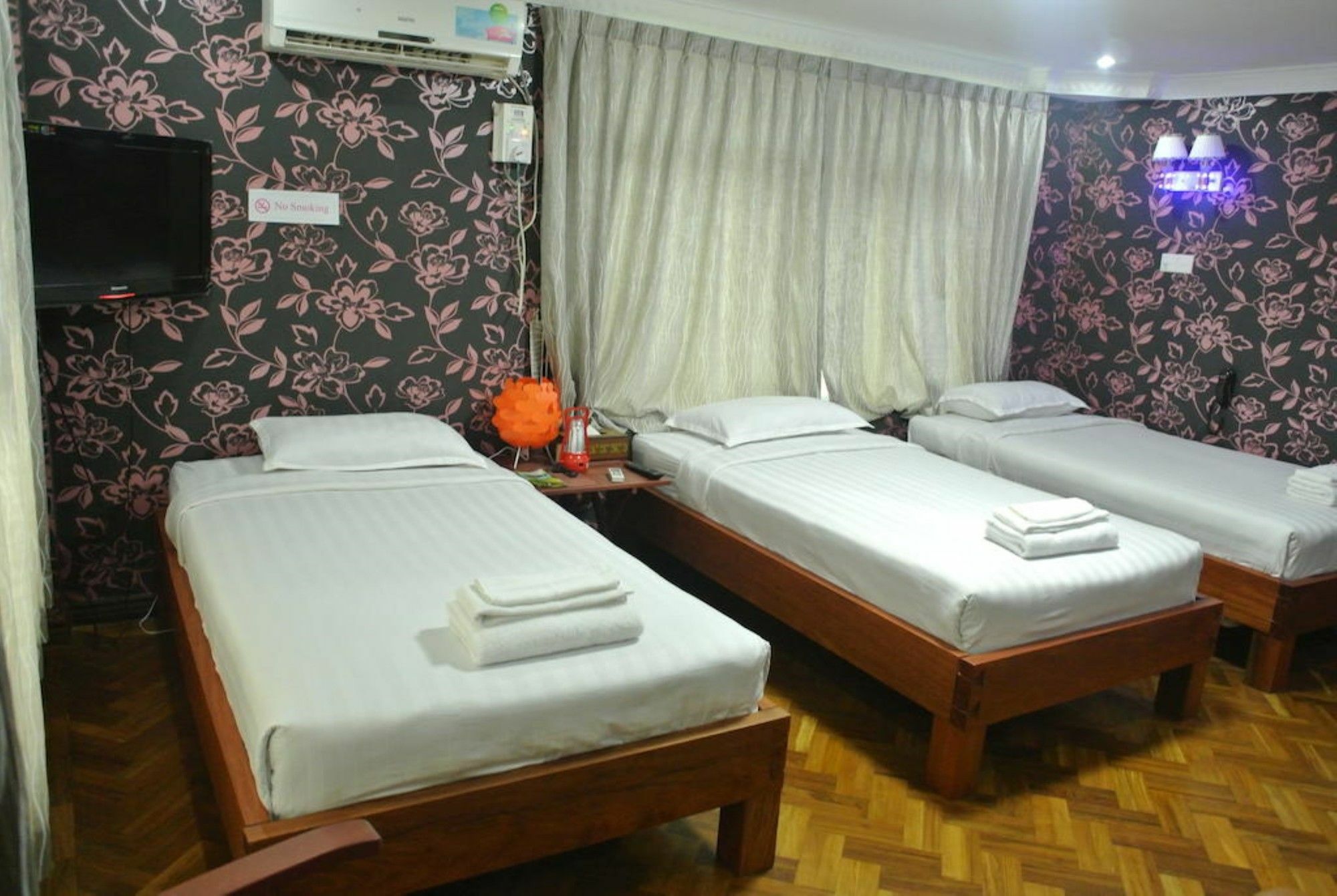 Yaewaddy Motel Gyogon Dış mekan fotoğraf